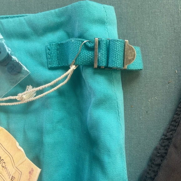 NWT Da-Nang 30% cottage 70% silk plated Mini skirt. Absolutely gorgeous on - Picture 5 of 7